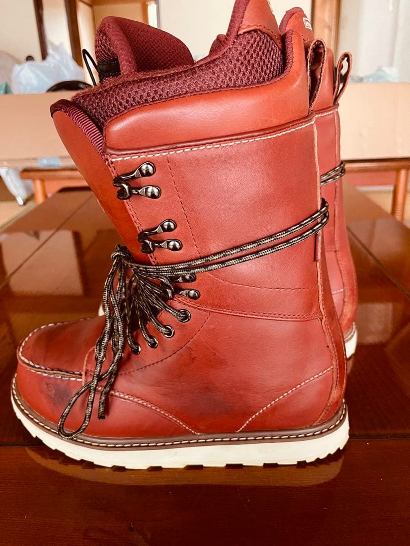 スノーボード Burton x Redwing