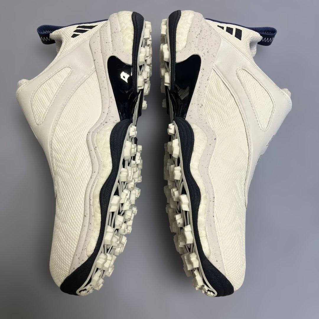 アディダス　コードカオスボア25