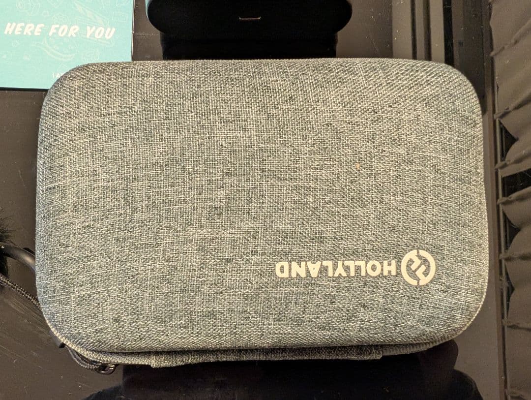 【極美品】Hollyland Lark C1ワイヤレスピンマイク スマホ用 /