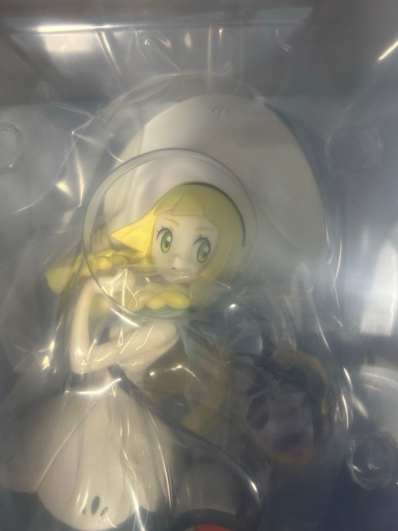 リーリエ コスモッグ ピッピ フィギュア 2点セット