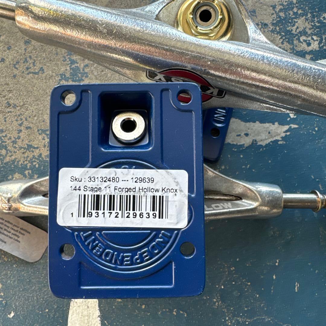 independentインディ144 ホロー Knoxトラック定価12,500円