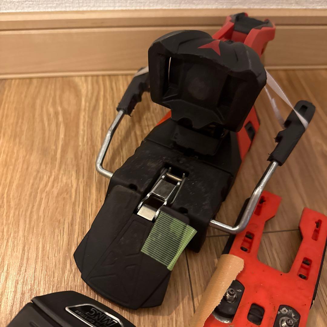 アトミック　WARDEN13 ビンディング