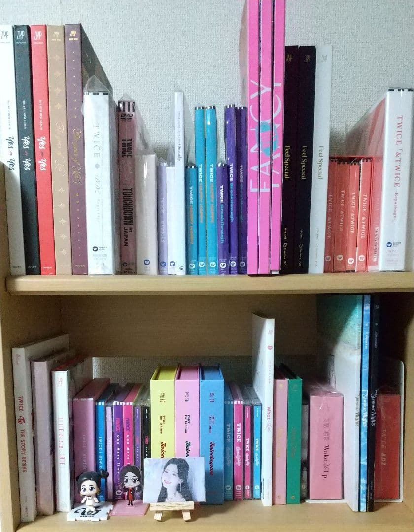 TWICEグッズまとめ売り