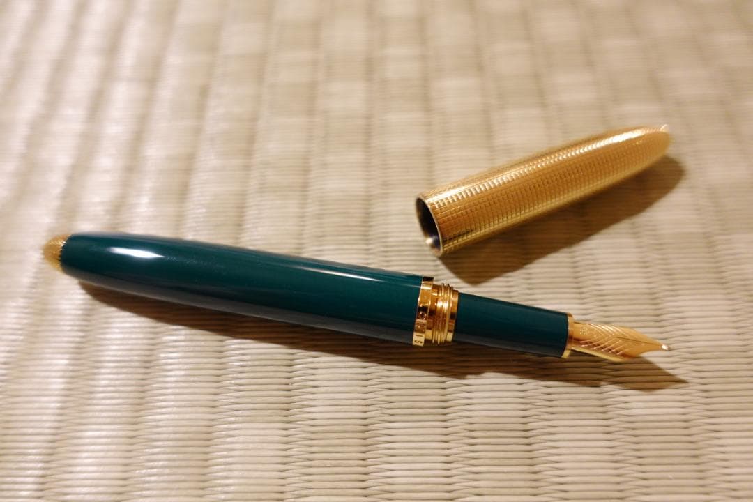 LOUIS VUITTON 万年筆 グリーン ペン先750 K18
