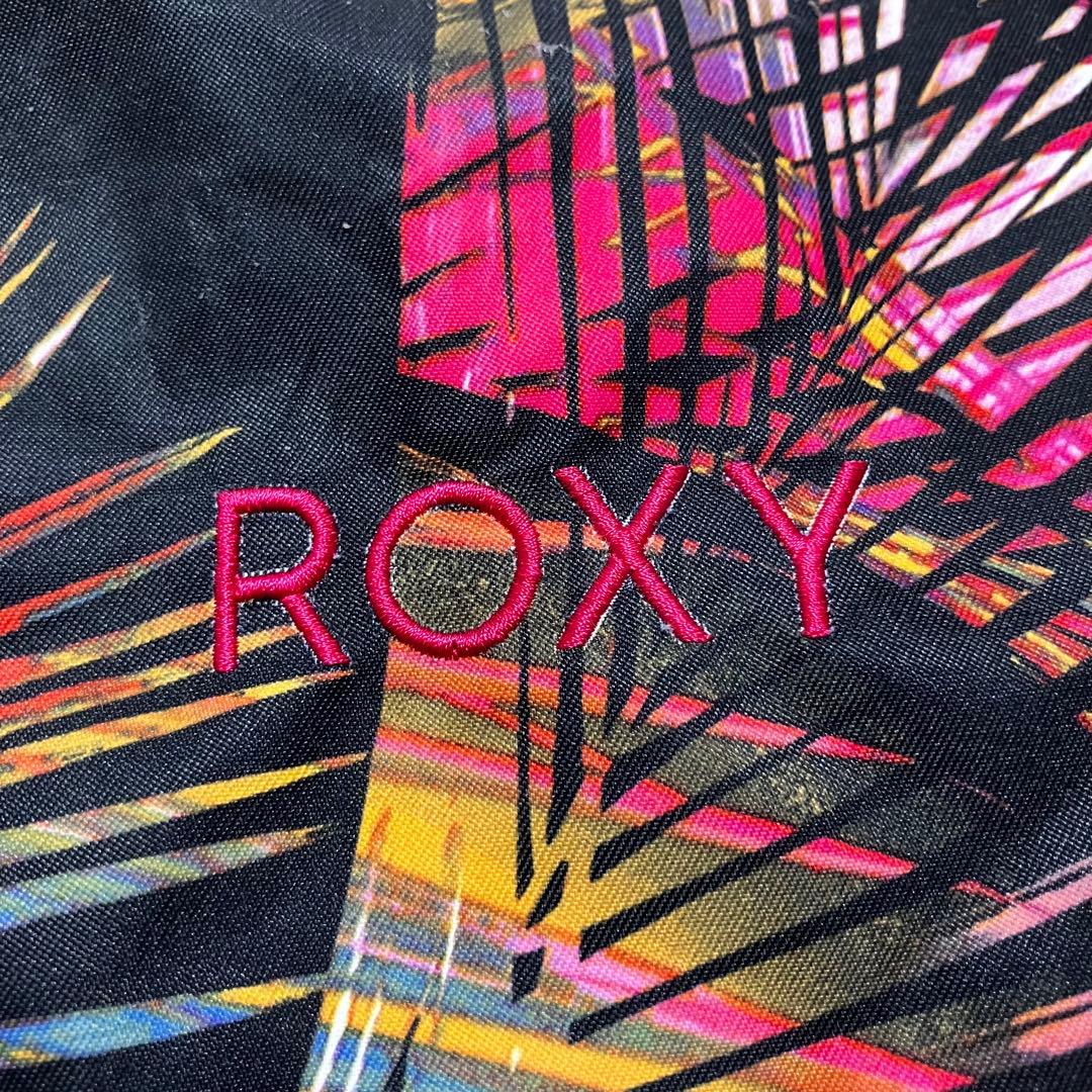 ROXY ロキシースノーボードウェア スノボジャケット　スノボウェア　レディース