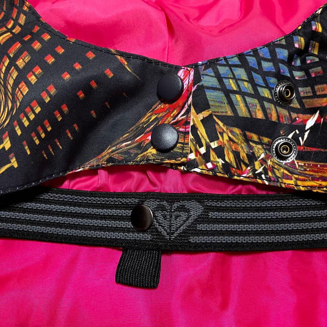 ROXY ロキシースノーボードウェア スノボジャケット　スノボウェア　レディース