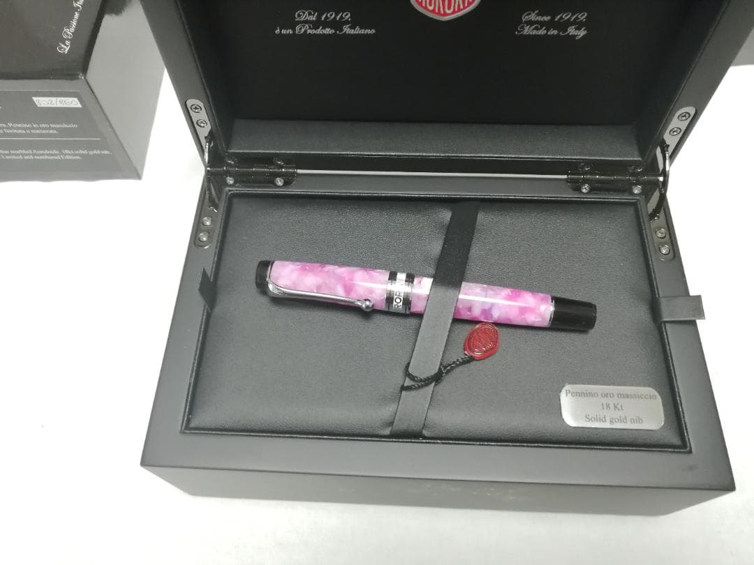 限定品　アウロラ AURORA 万年筆 カレイドスコーピオ ルーチェローザ