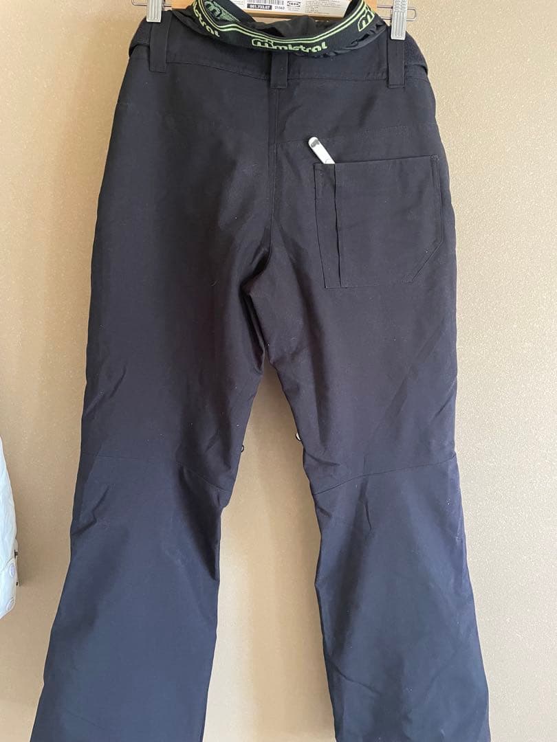 【緊急値下げ・単品購入可】ウィメンズ スノーボードウェア　上下+小物セット