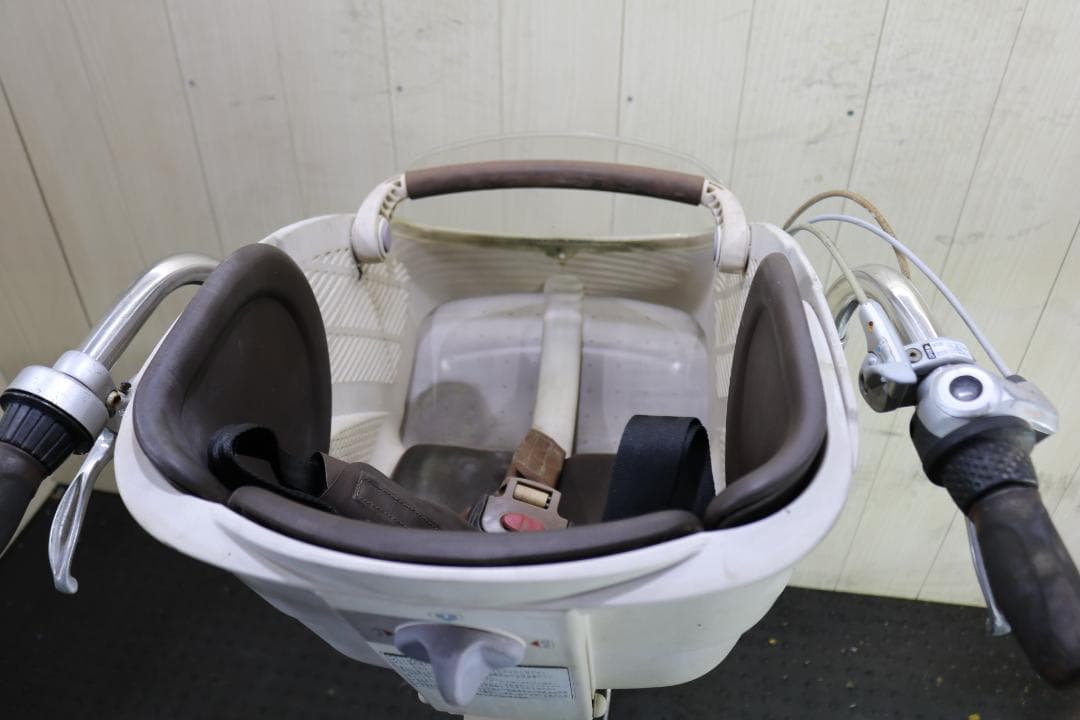 ブリヂストン アンジェリーノA263F 22-26インチ 3段 AUTO LED