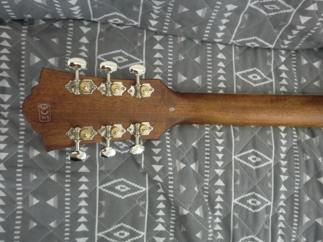 GUILD / OM-250CE RESERVE Natural 美品