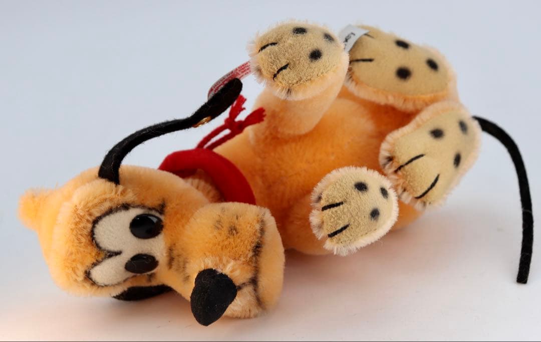 Pluto Ornament ぬいぐるみ STEIFF 16cm 2001年製品