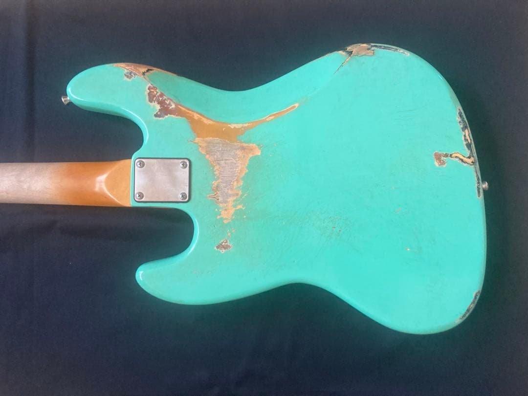 早い者勝ち　#15ジャズベースタイプ ニトロセルロースラッカー塗装