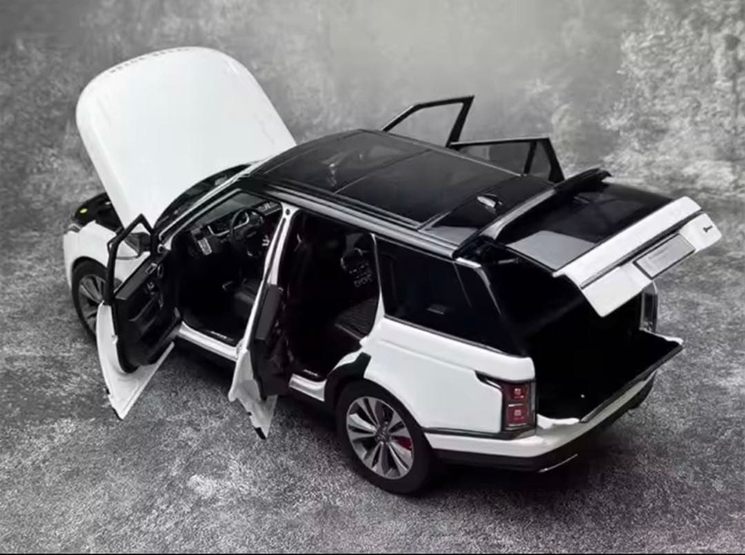 Range Rover 1/18スケールモデル2020