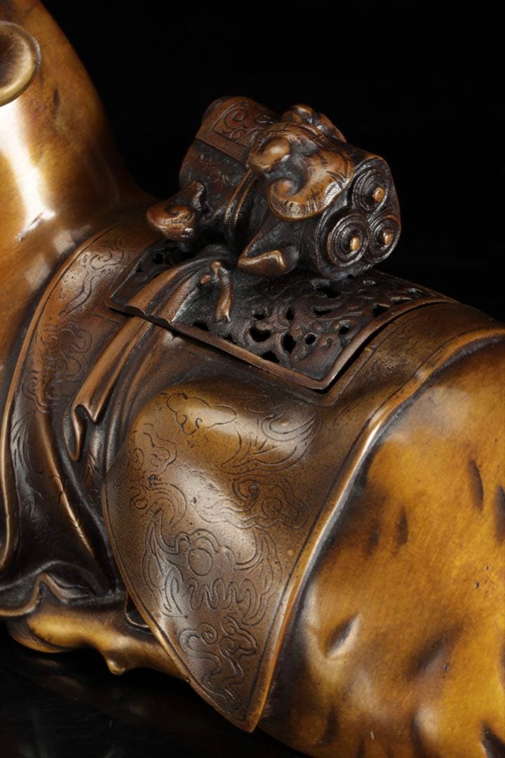 金工師 宗信造 蝋型鋳造 銅製 鹿 香炉 共箱 細密彫刻 置物 古美術品 骨董品