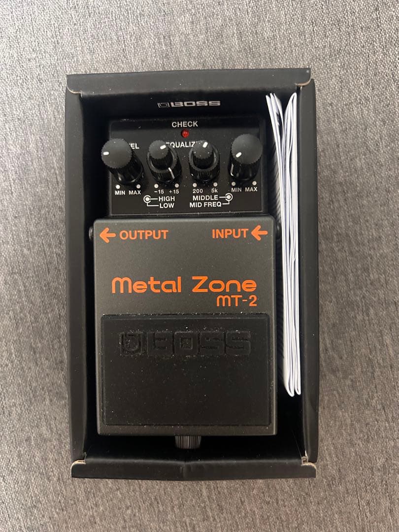 BOSS l Zone MT-2 ギターエフェクター