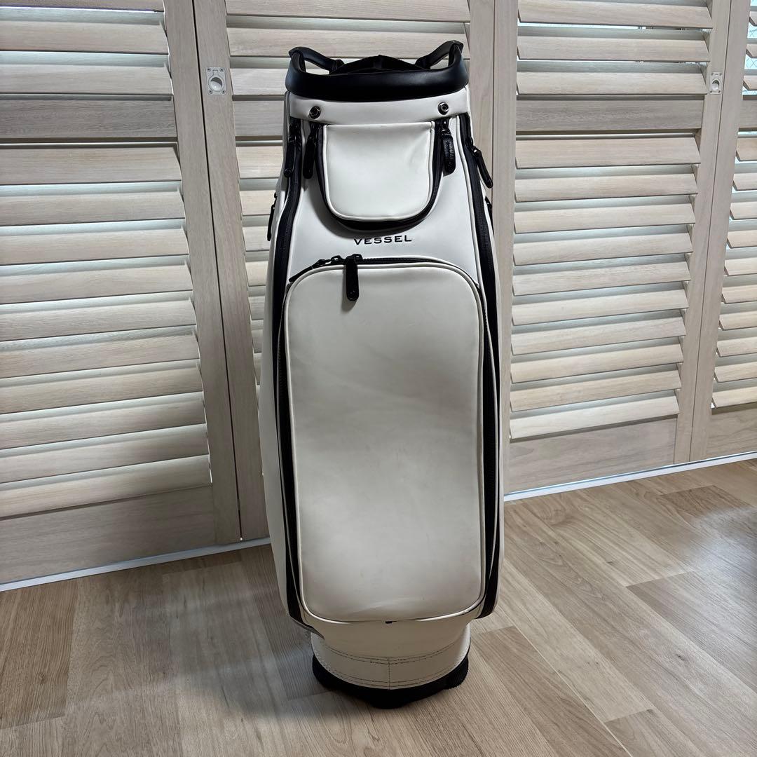 ベゼル　Lux 7 JP キャディバック　 　本革ヘッドカバー 5点セット付