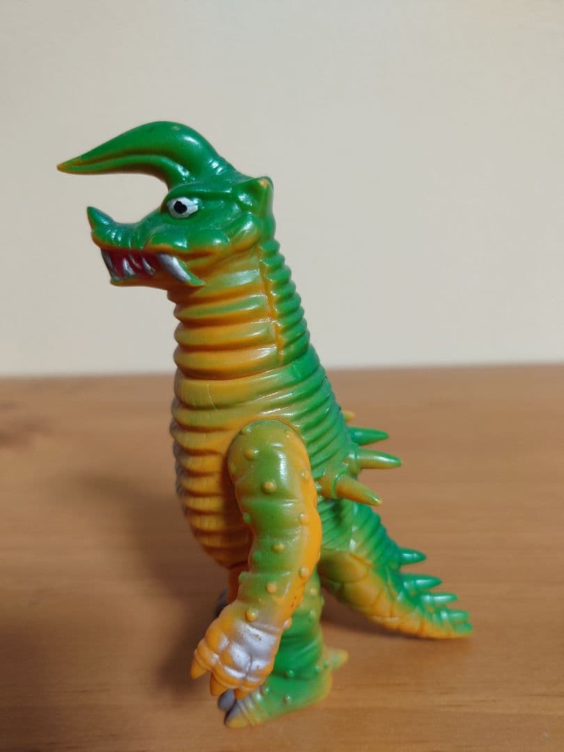 【当時もの稀少！】ブルマァク　ミドルソフビ　ブラックキング　ウルトラマン