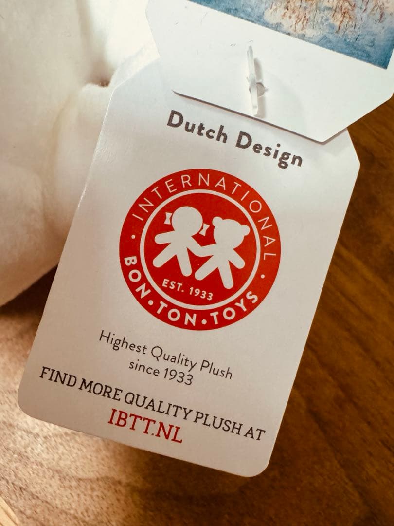 ゴッホ展　ミッフィー ぬいぐるみ　夜のカフェテラス展　ピーチツリー