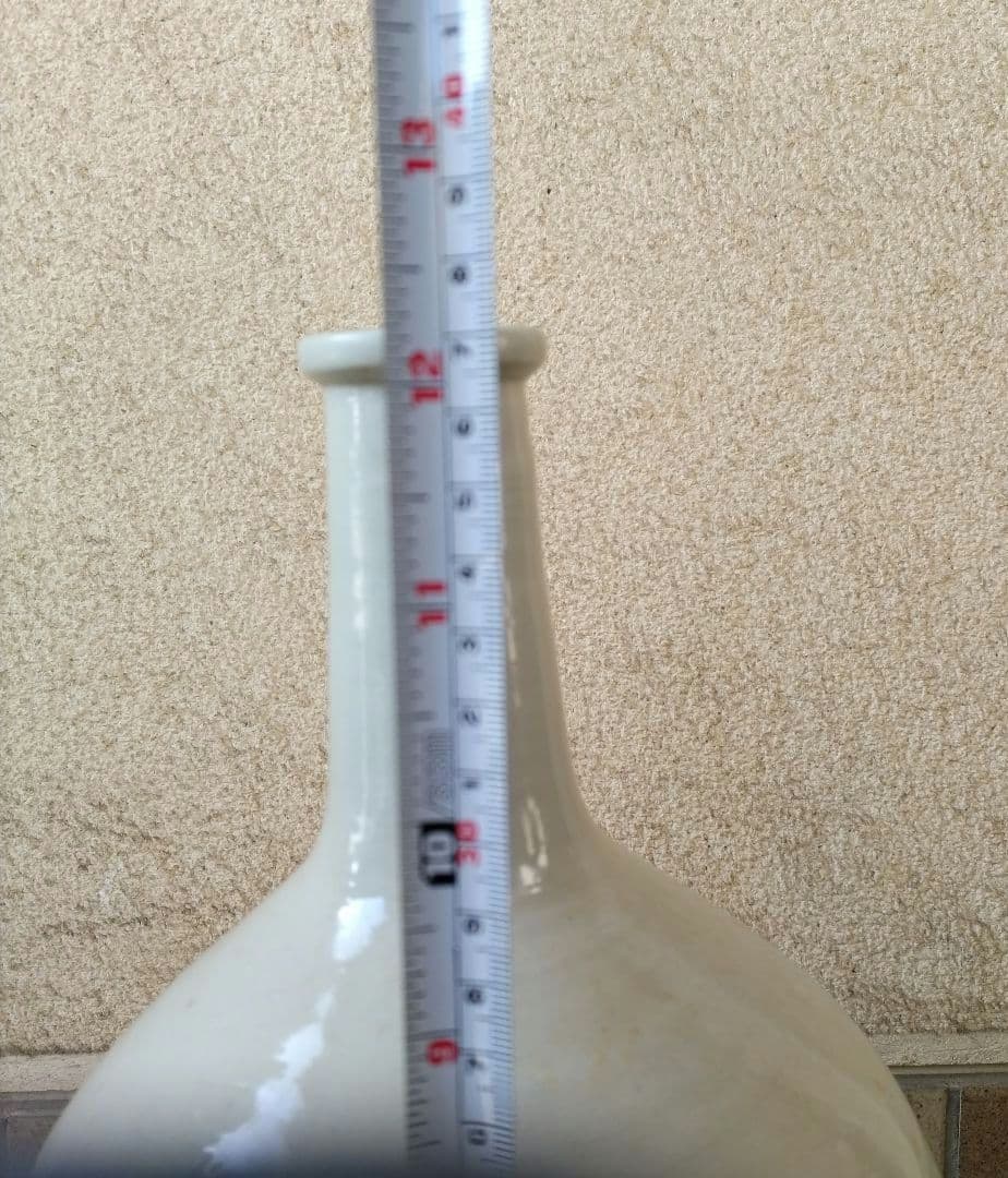 古伊万里の白磁の大徳利 江戸後期～幕末