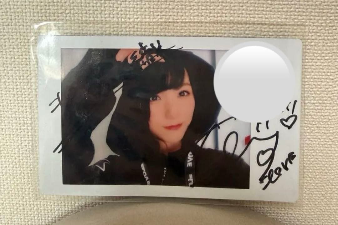 ア*ト様 アイドル 野口衣織 チェキ イコラブ ＝LOVE 直筆