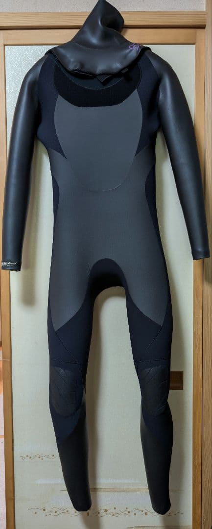 RASH フード付きウェットスーツ