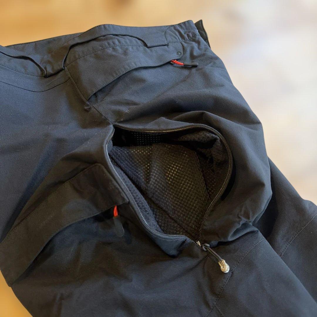 H*N様 ☆patagonia パタゴニア　スノーパンツ　メンズ32