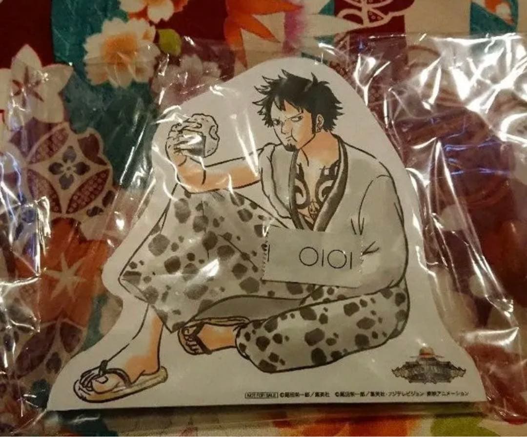 ONE PIECE ワンピース 麦わらストア大分 ミニスタンディ ロー 温泉