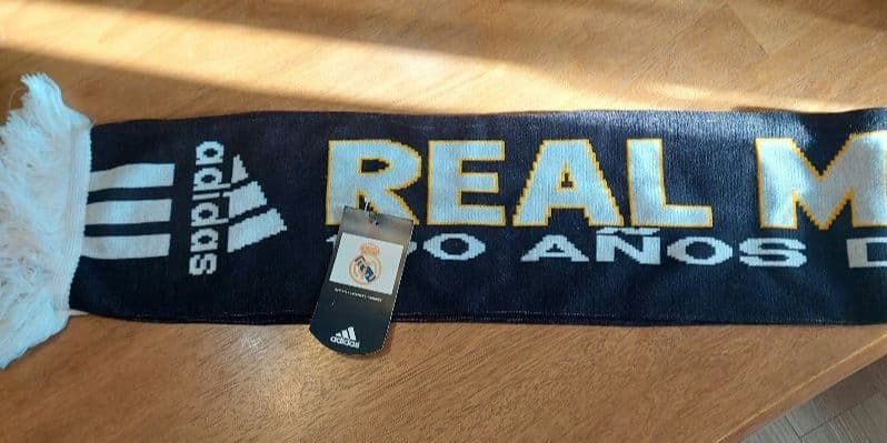 レアル・マドリード100周年記念 マフラー adidas 正規品