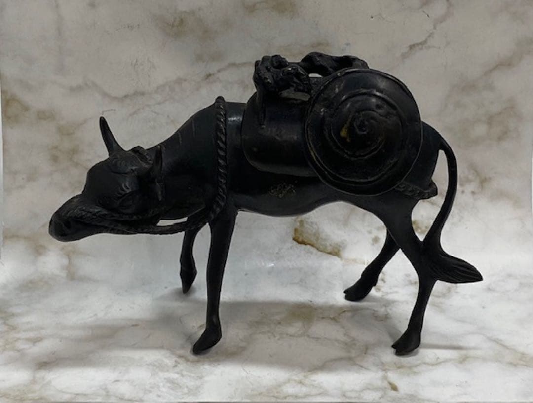 銅製　香炉　牛型　24や407