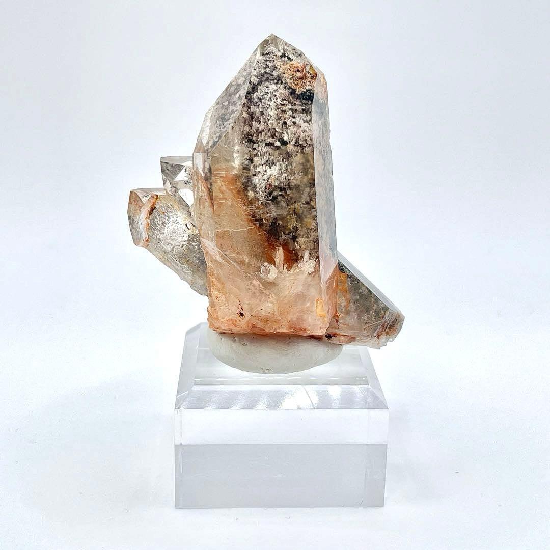 ブラジル産　ガーデンクォーツ (水晶) 鉱物標本