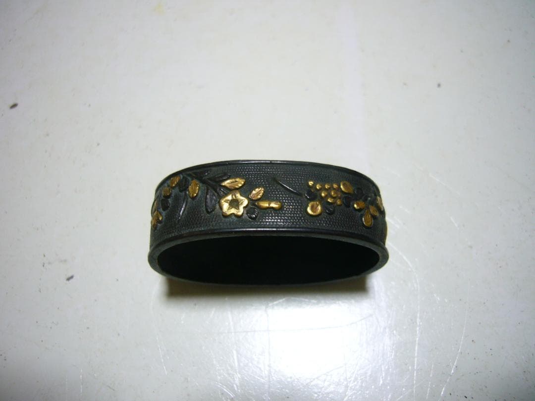 縁頭 秋草虫図 鈴虫 刀装小道具 金具 日本刀