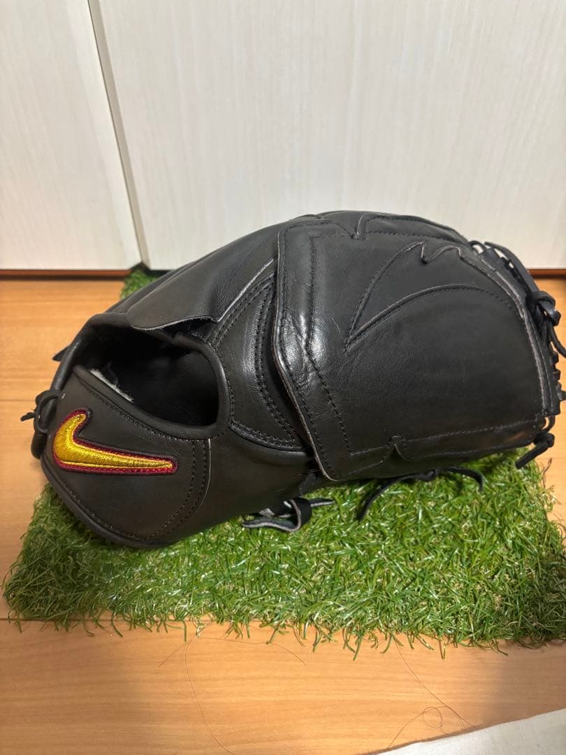 硬式用　ナイキ　ダイヤモンドエリート　朋 Sixty.6 投手