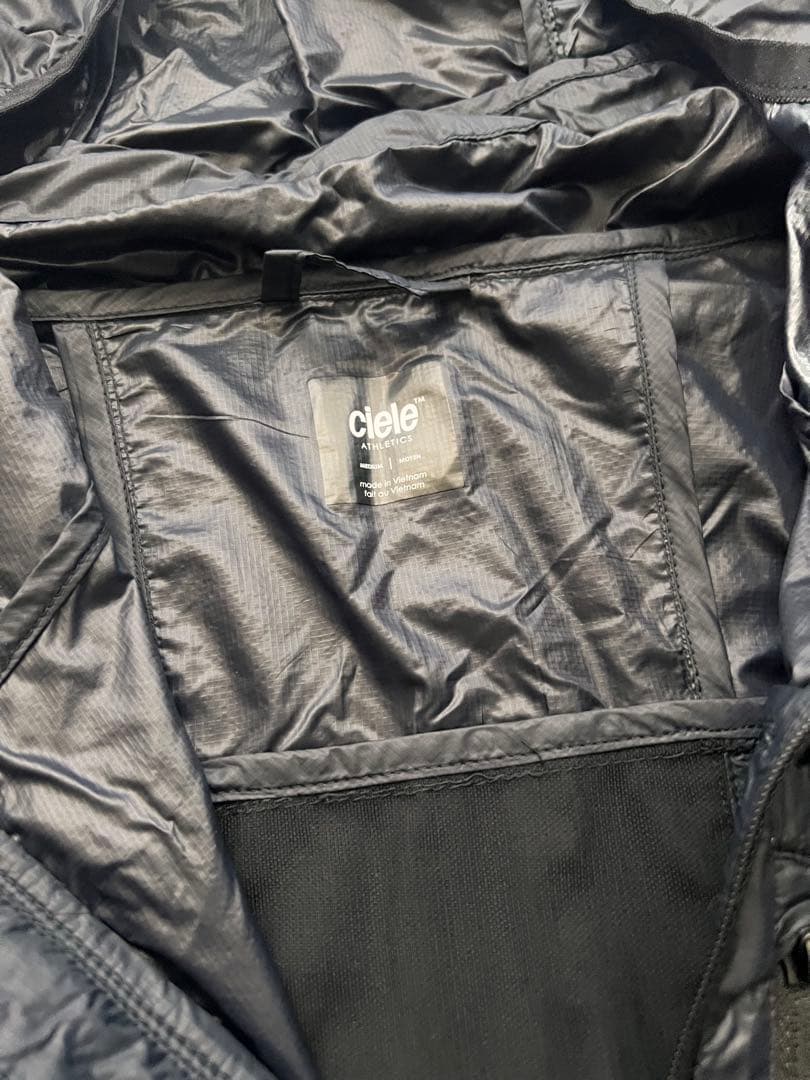新品未使用　ciele ベントジャケット