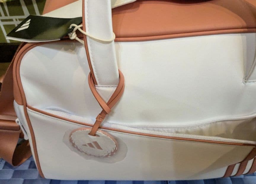 アディダス ボストンバック ゴルフバック 軽量 靴入る 型崩れしない 新品タグ付