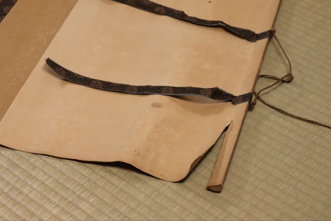 古仏画 二河白道図 紙本 掛軸 合箱 仏教美術【CM404】