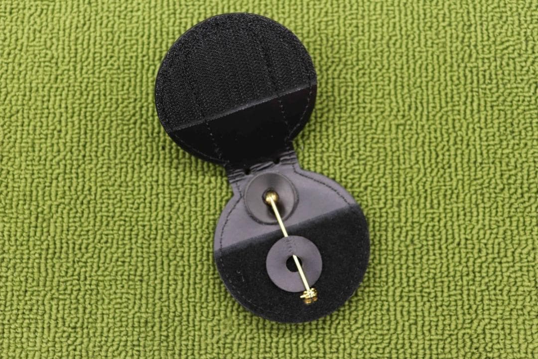 新品 US MARSHAL USマーシャル バッジ 革ホルダー 金 GOLD丸型