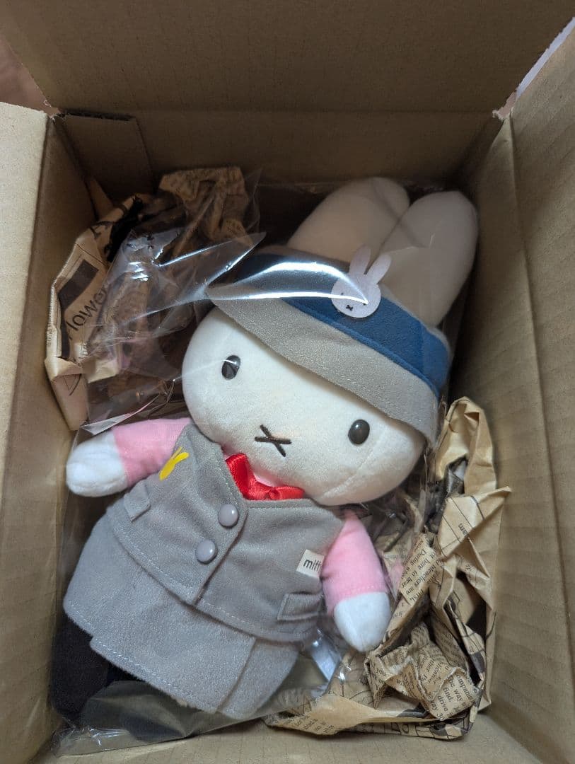 車掌さん ミッフィー 東京駅店4周年限定