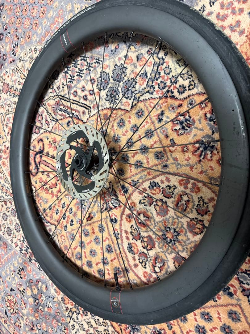 reserve42/49 カーボンホイール