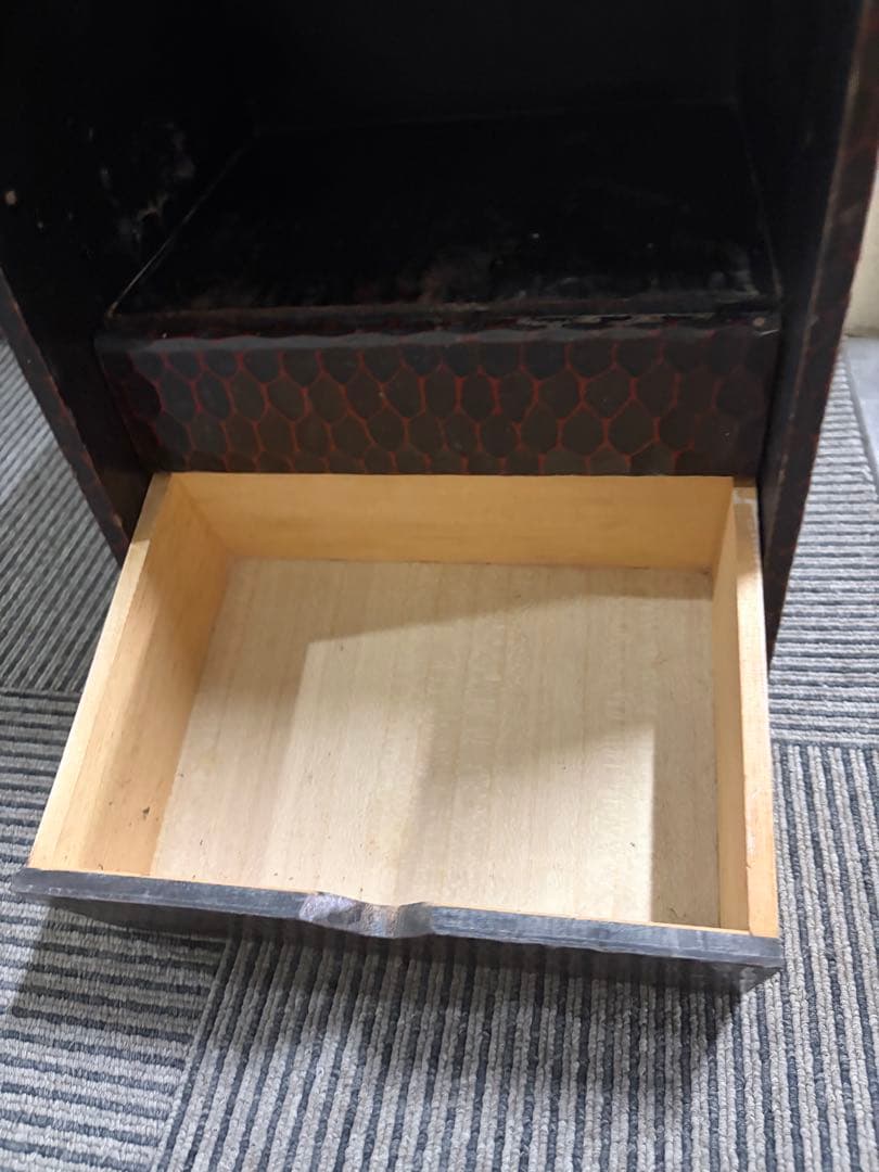 半額　銀座松屋　骨董　鎌倉彫　鏡台仕掛けの飾り棚　小箪笥アンティーク