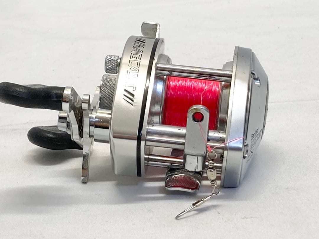 SHIMANO シマノ バンタム10SG ベイトリール