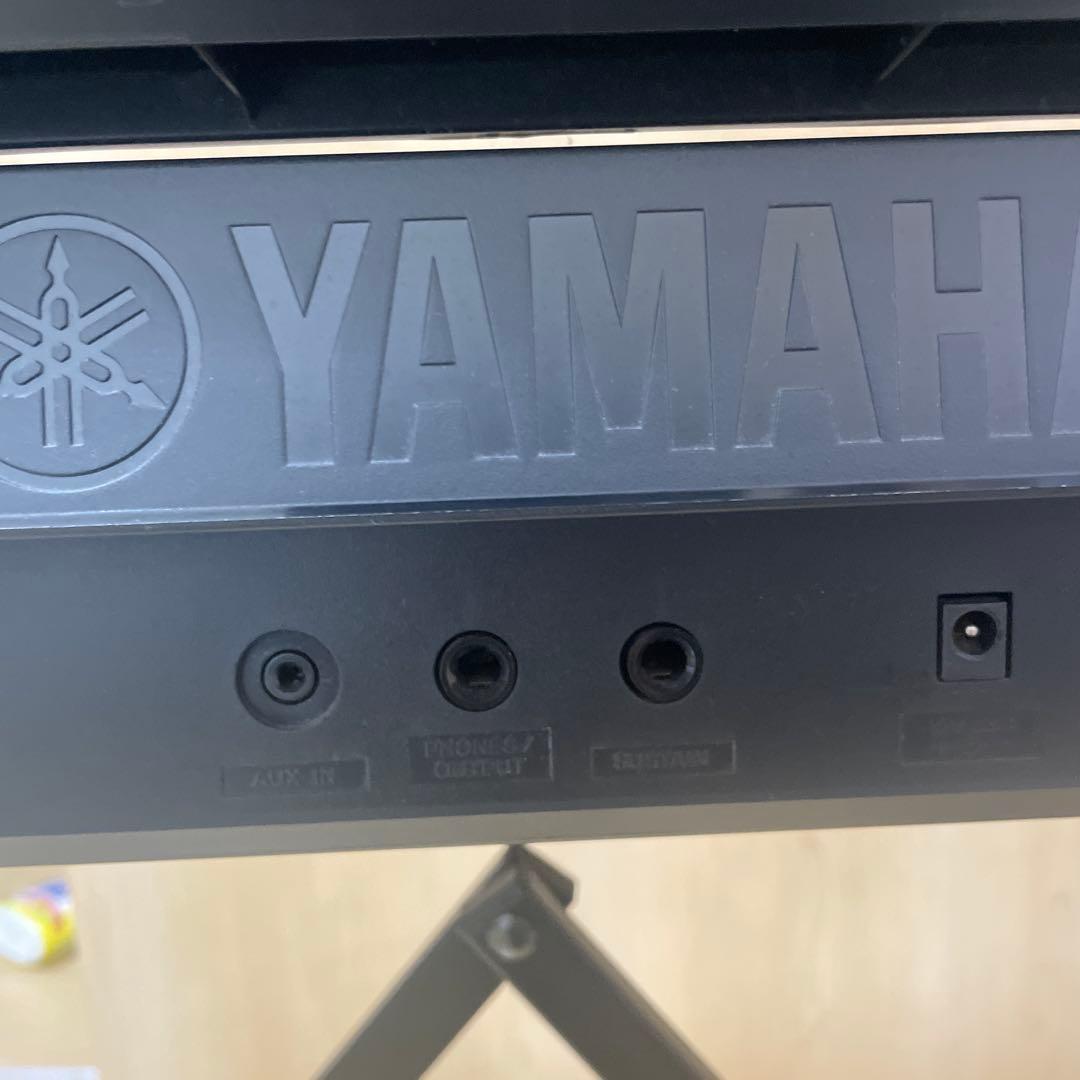 Yamaha 61鍵キーボード　ピアノス電子ピアノ　スタンドセット　ドイツで購入