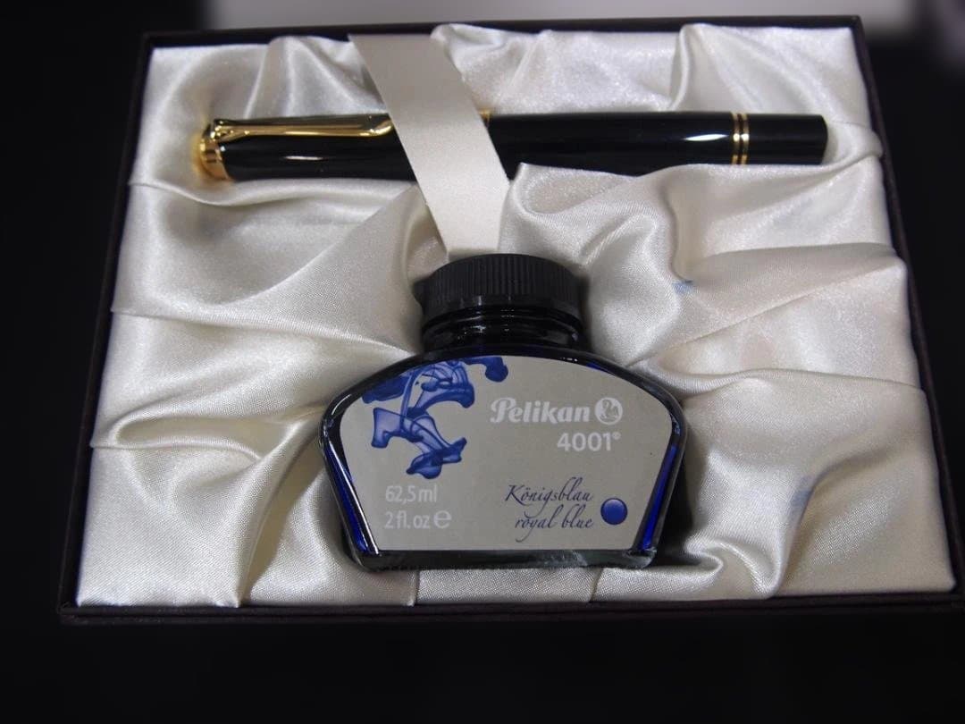 K*s様 中古　万年筆　ペリカン　スーベレーン　M-1000　黒　2015年購入