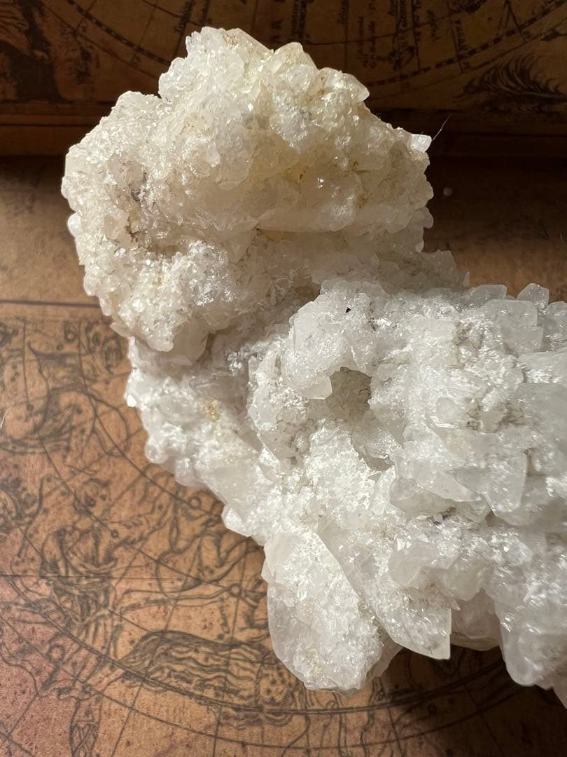 龍脈の精髄 九州産虹入り水晶クラスター抜群の透明度