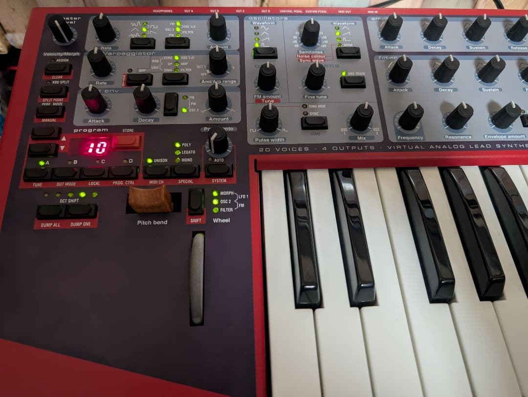 nord lead 2x バーチャルアナログ シンセサイザー