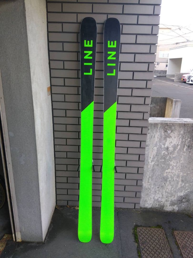 LINE　スーパーナチュラル100 186センチ