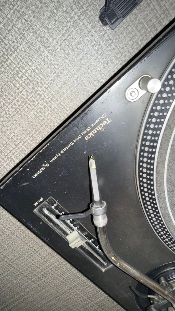 ジャンクTechnics SL-1200 ターンテーブルmk3