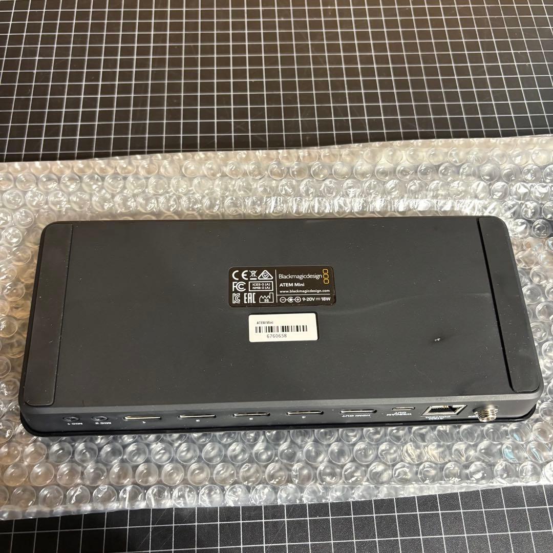 ATEM Mini Design Blackmagic ブラックマジックデザイン