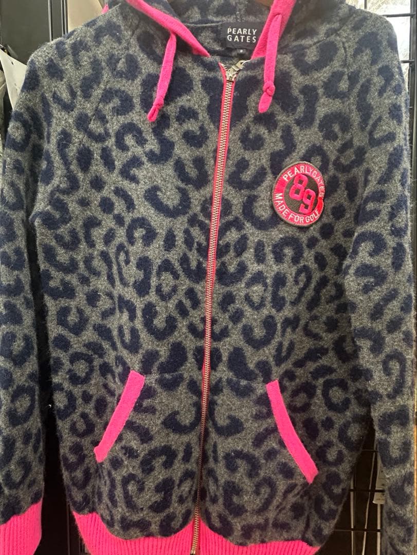 PEARLY GATES ヒョウ柄フーディ　パーカー　ゴルフウエア