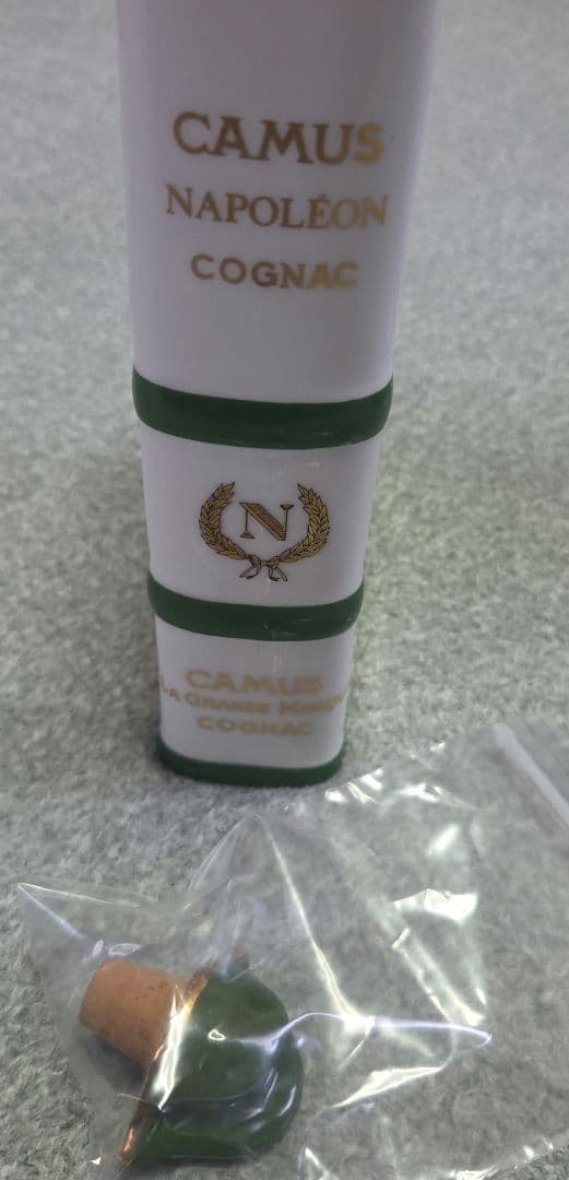 CAMUS ナポレオン コニャック まとめ売り