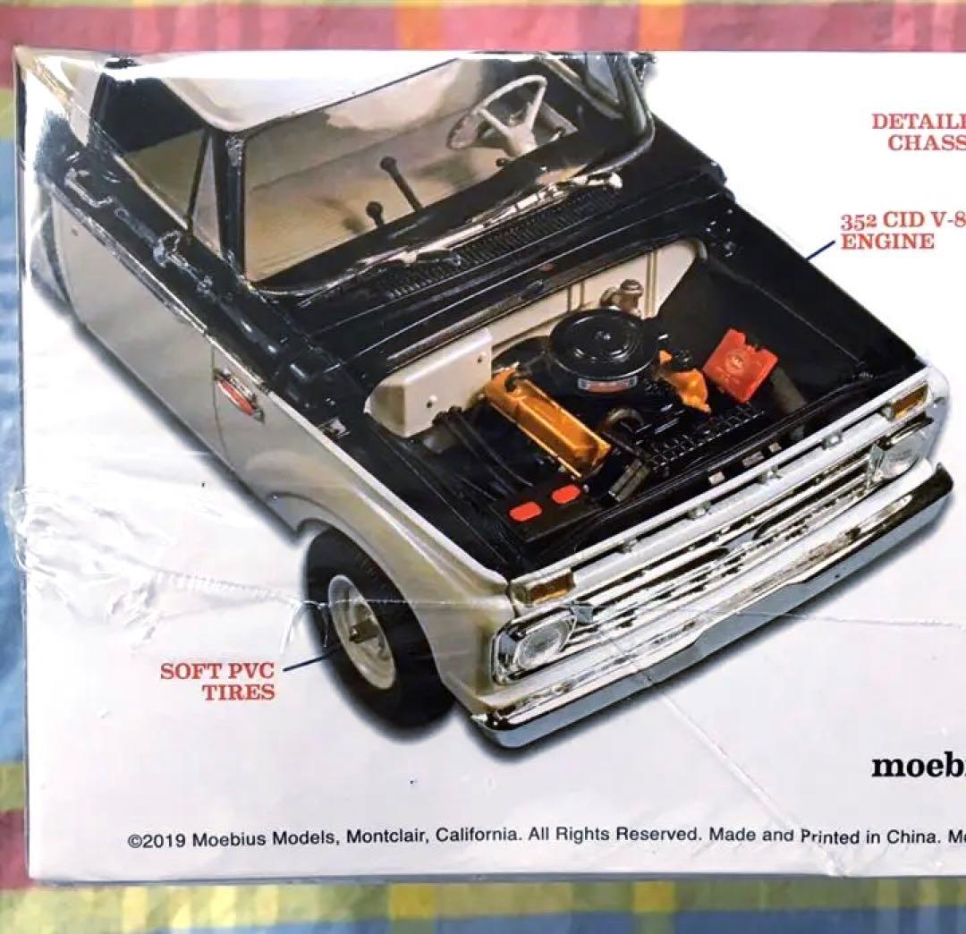 メビウスモデル 1/25 フォード F-100 カスタムキャブ 1966年型